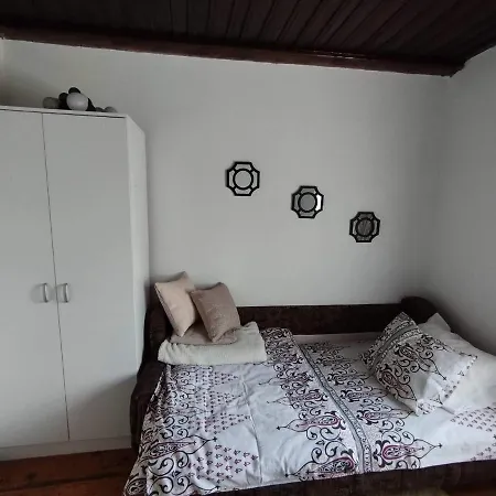 ゲストハウス Mileva 3*